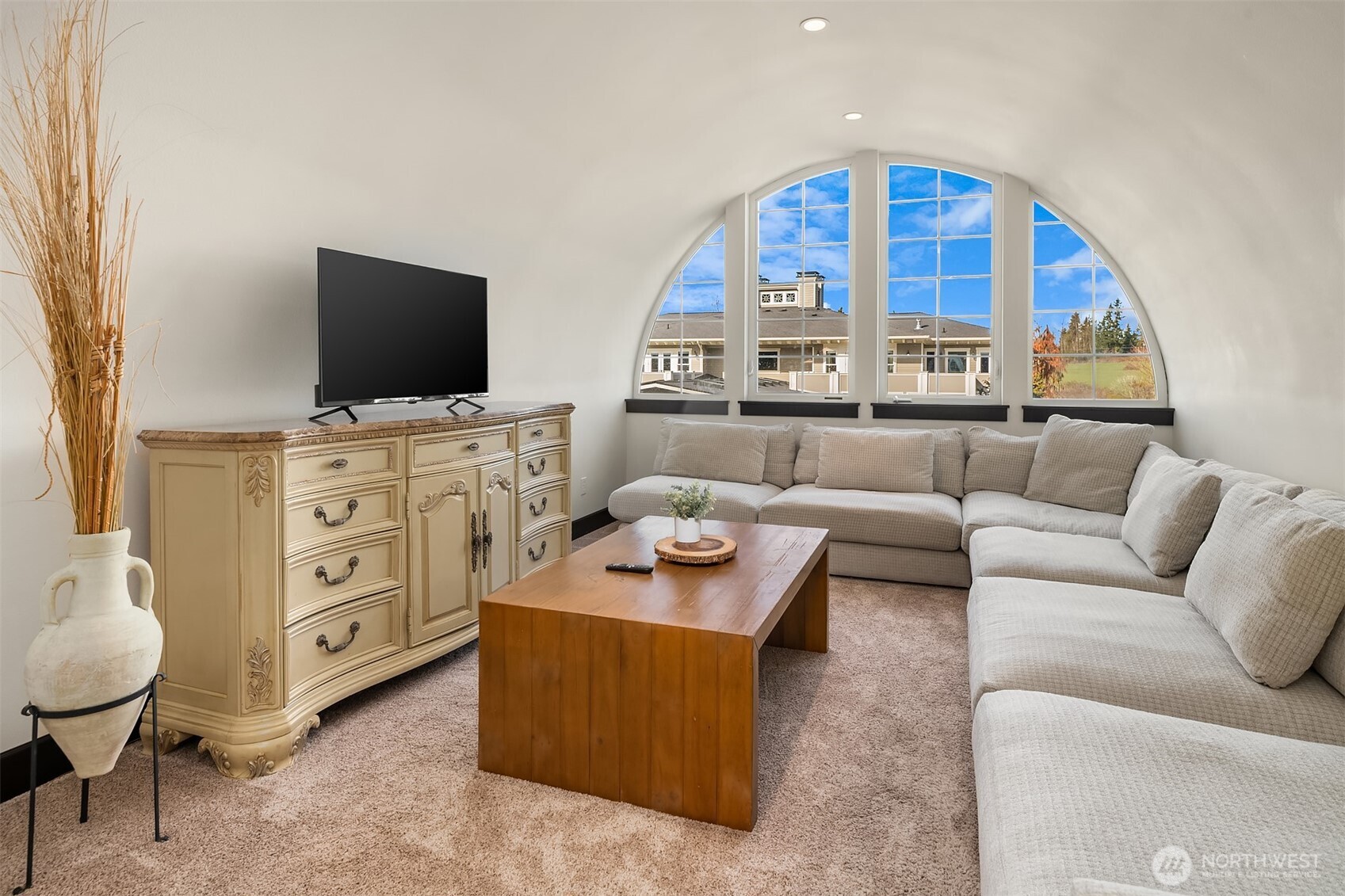 Graham, Washington, 98338, United States, 9 Bedrooms Bedrooms, ,6 BathroomsBathrooms,Residential,For Sale,1768566