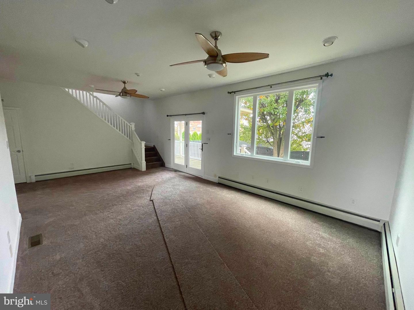 MAPLE SHADE, New Jersey, 08052, United States, 3 Bedrooms Bedrooms, ,3 BathroomsBathrooms,Residential,For Sale,1985694