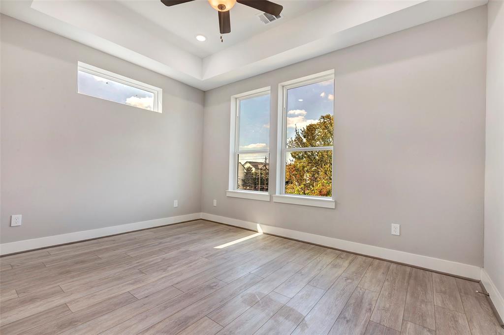 Houston, Texas, 77003, United States, 3 Bedrooms Bedrooms, ,4 BathroomsBathrooms,Residential,For Sale,1793835