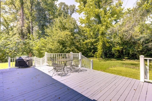 Vicksburg, Mississippi, 39183, United States, 4 Bedrooms Bedrooms, ,4 BathroomsBathrooms,Residential,For Sale,1919653
