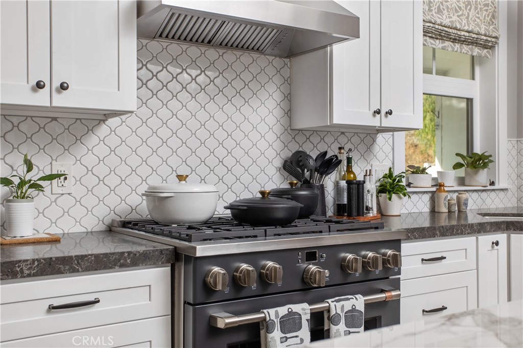 Temecula, California, 92590, United States, 4 Bedrooms Bedrooms, ,3 BathroomsBathrooms,Residential,For Sale,2013760