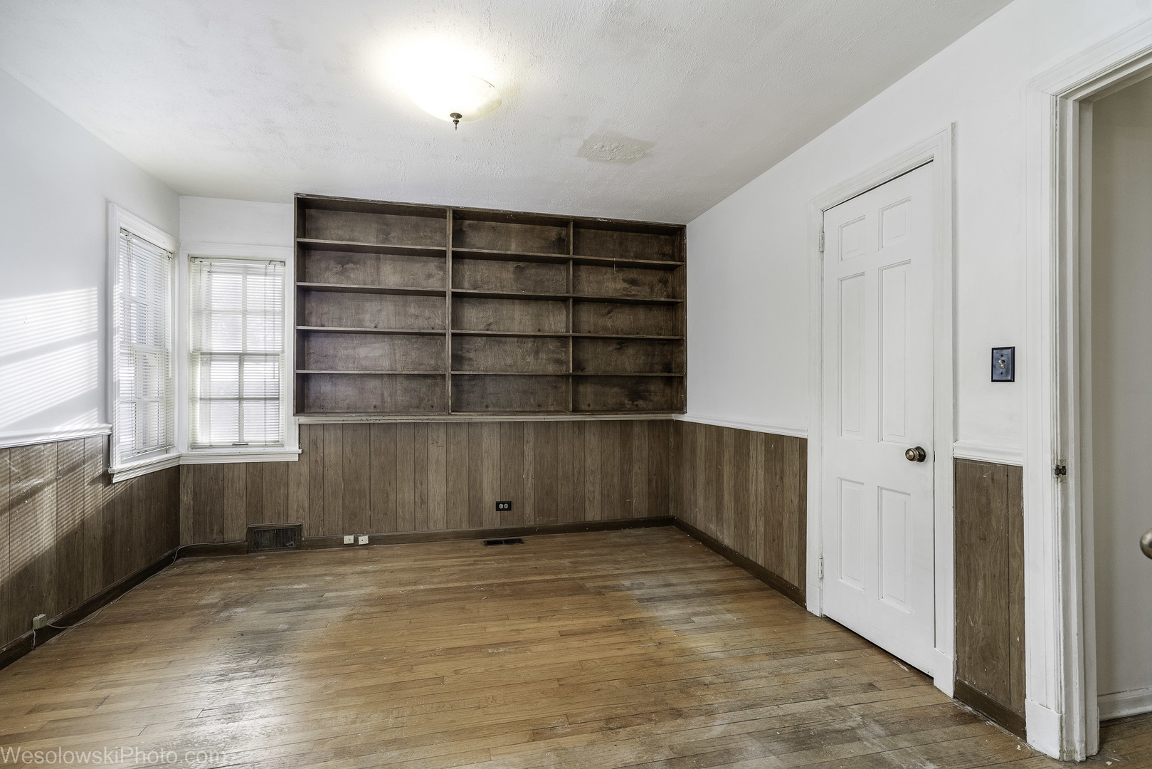 Chicago, Illinois, 60646, United States, 4 Bedrooms Bedrooms, ,2 BathroomsBathrooms,Residential,For Sale,2012084