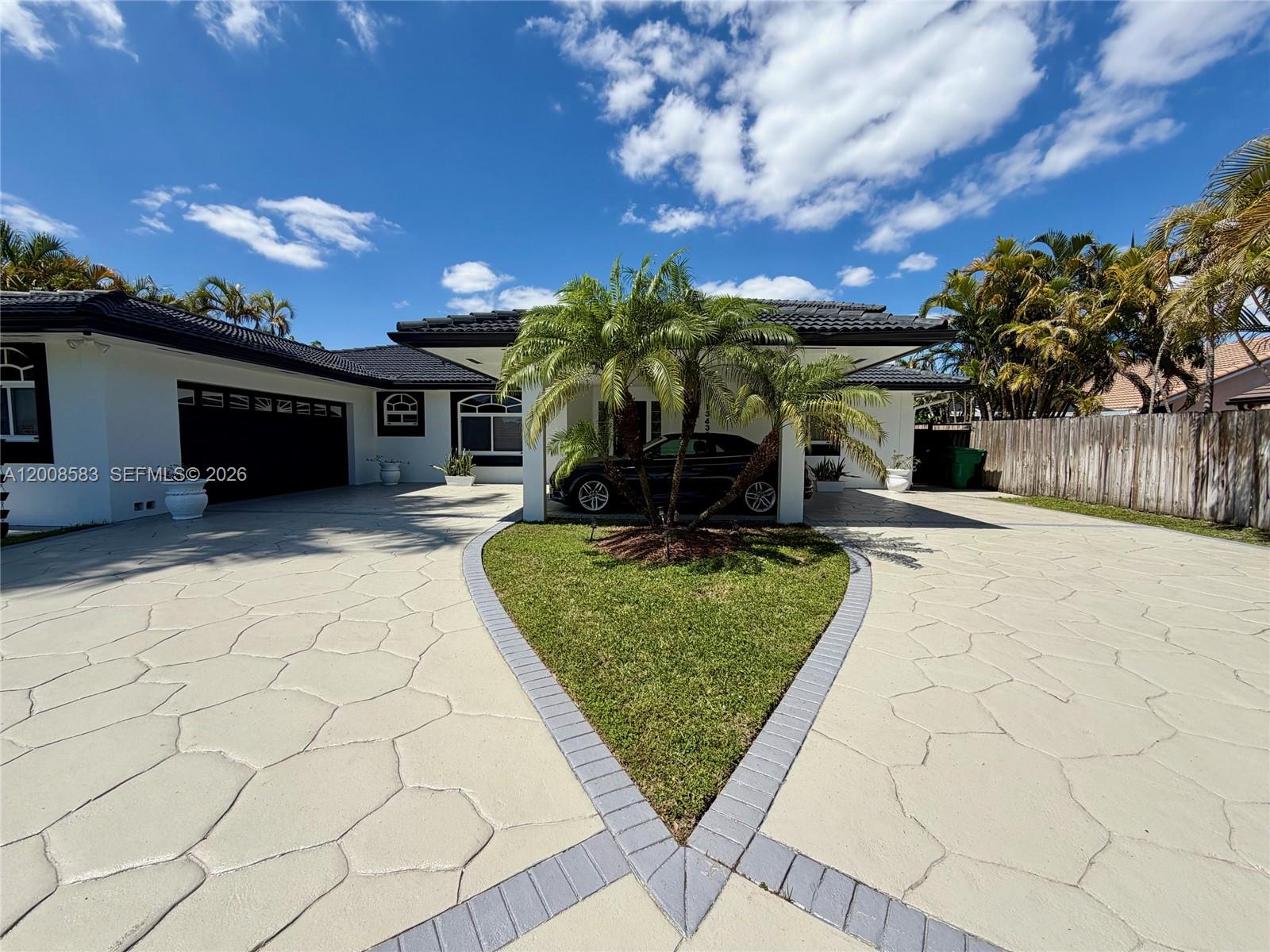 Miami, Florida, 33175, United States, 5 Bedrooms Bedrooms, ,3 BathroomsBathrooms,Residential,For Sale,2040426