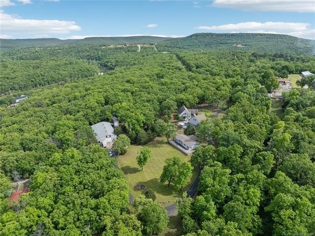 Cookson, Oklahoma, 74427, United States, 3 Bedrooms Bedrooms, ,2 BathroomsBathrooms,Residential,For Sale,2005296