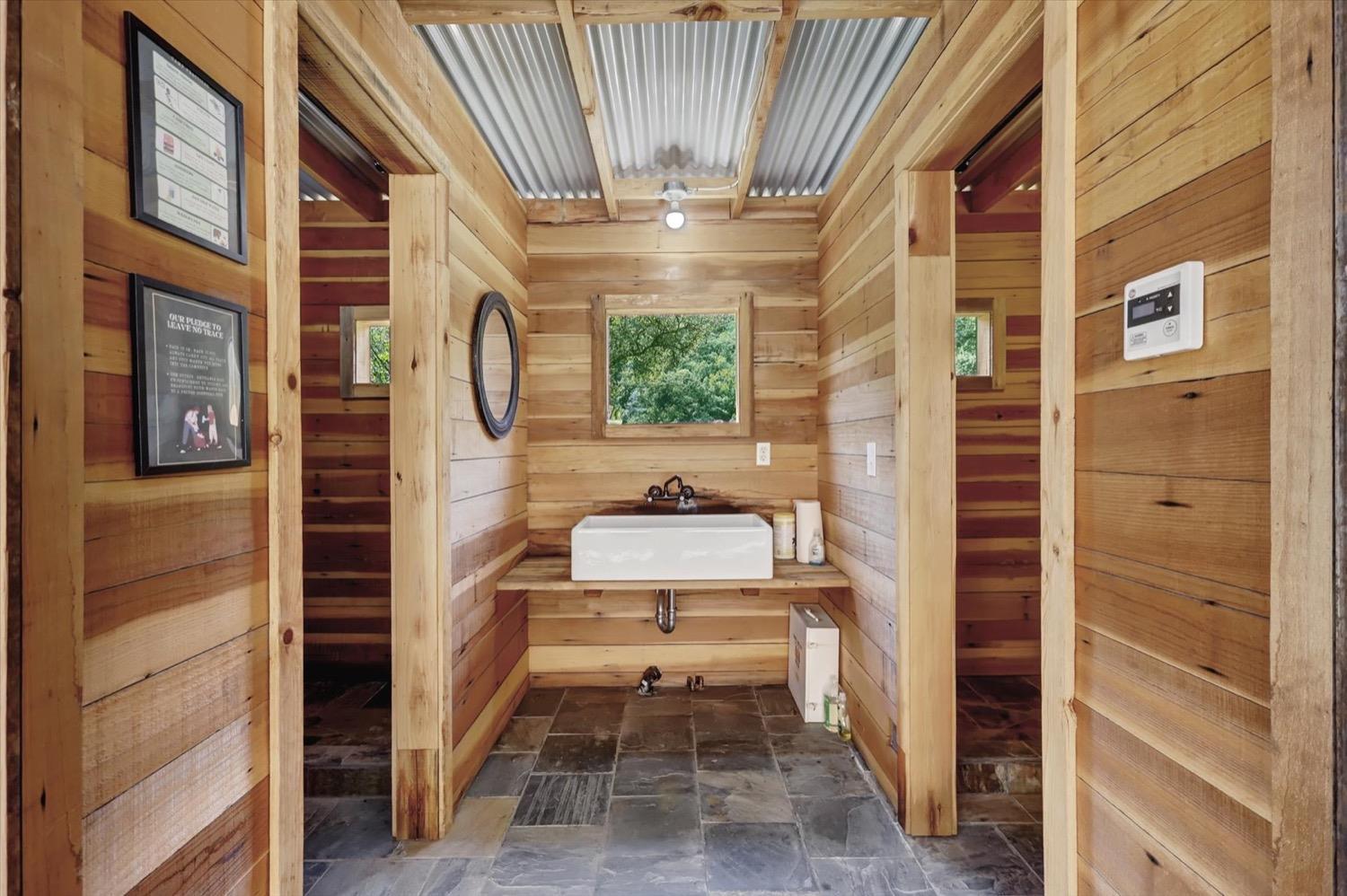 16741 Rices Crossing Road, North San Juan, California, 95960, United States, ,Residential,For Sale,16741 Rices Crossing Road,1682672