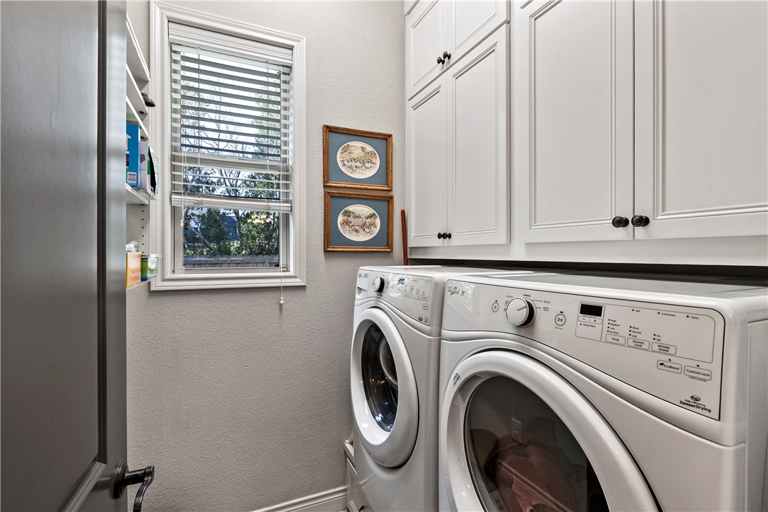 College Station, Texas, 77845, United States, 3 Bedrooms Bedrooms, ,3 BathroomsBathrooms,Residential,For Sale,1940583
