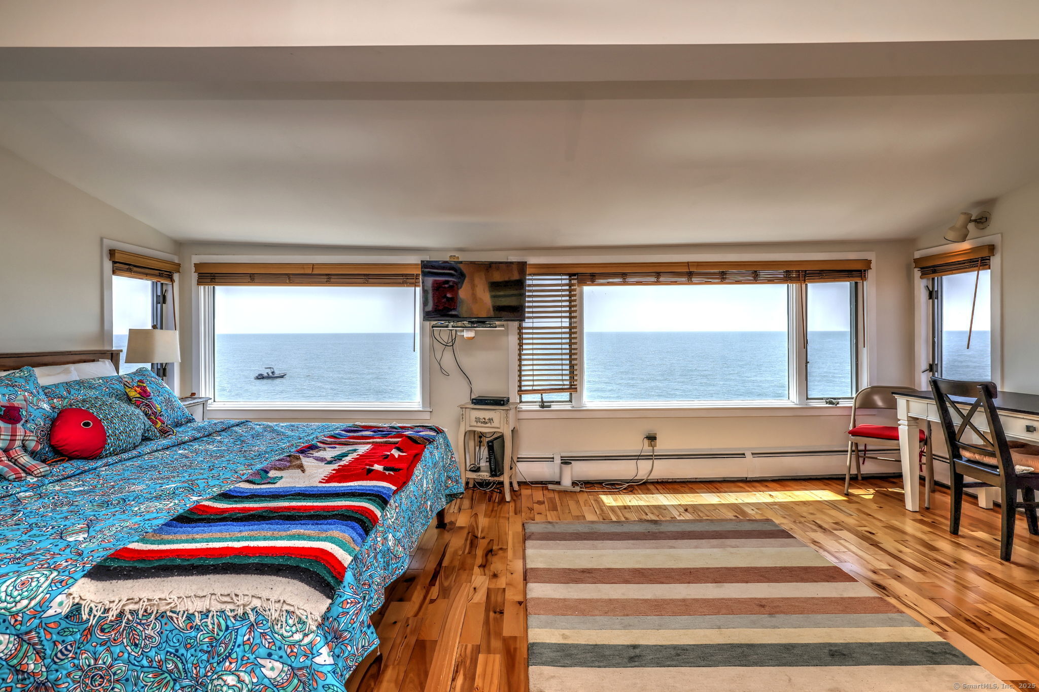 East Haven, Connecticut, 06512, United States, 2 Bedrooms Bedrooms, ,2 BathroomsBathrooms,Residential,For Sale,1917765