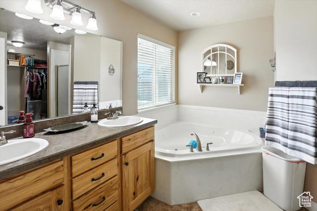 Tremonton, Utah, 84337, United States, 6 Bedrooms Bedrooms, ,3 BathroomsBathrooms,Residential,For Sale,1974496