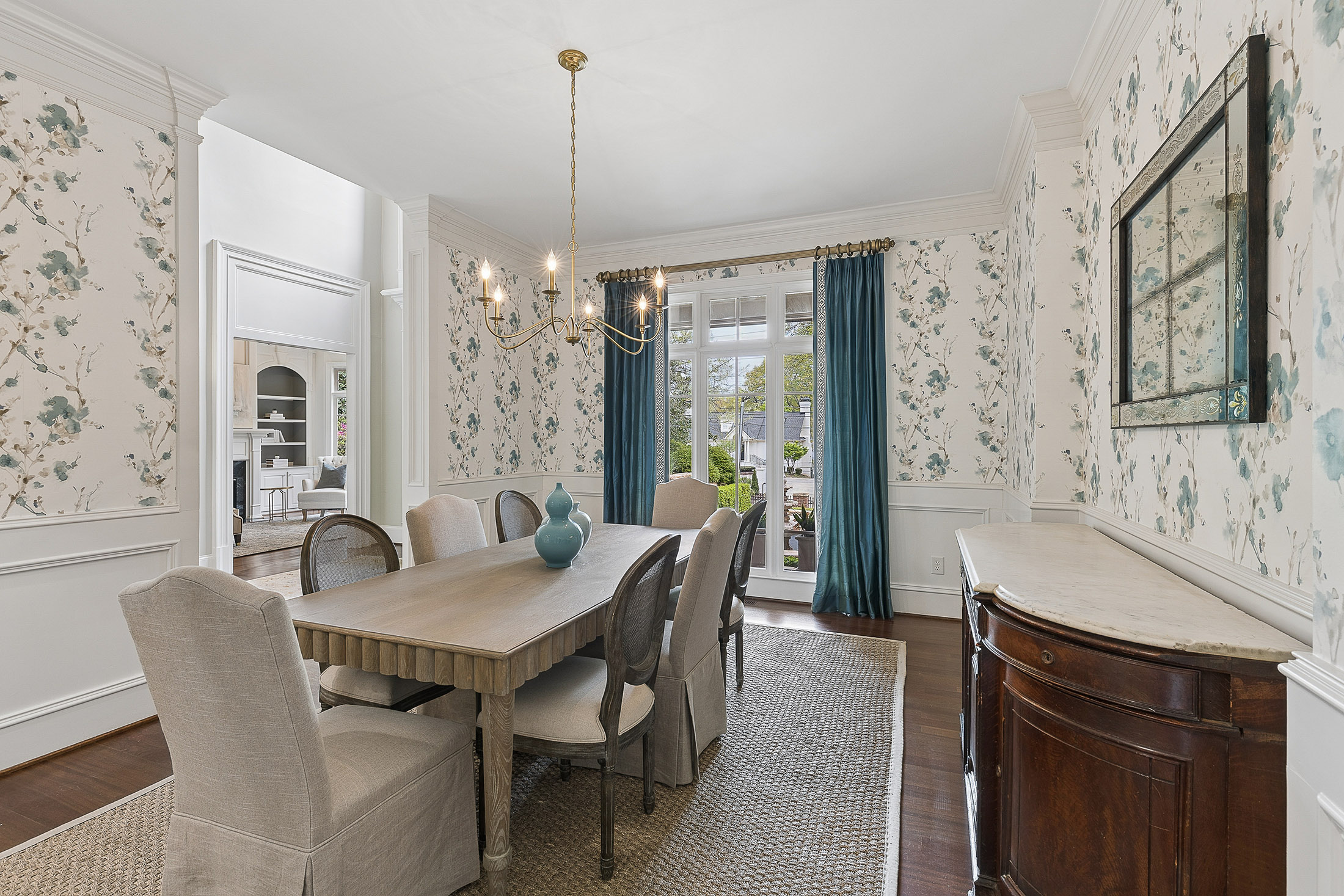  Exquisite Gated Brick and Stone Estate in Sought-after Chastain Park Area - 物件實景