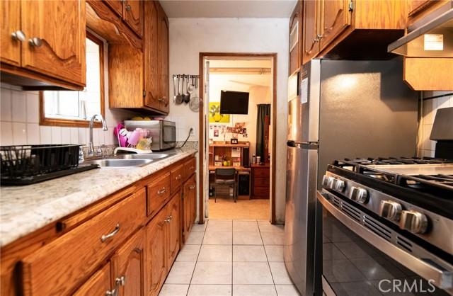 Compton, California, 90220, United States, 3 Bedrooms Bedrooms, ,2 BathroomsBathrooms,Residential,For Sale,1993898