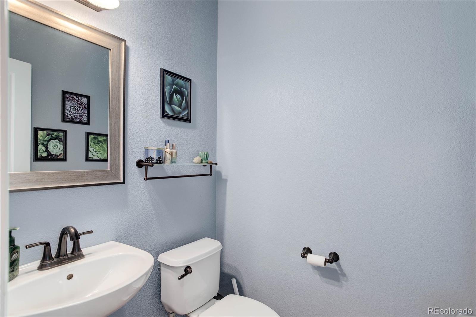 Commerce City, Colorado, 80022, United States, 3 Bedrooms Bedrooms, ,4 BathroomsBathrooms,Residential,For Sale,1785914
