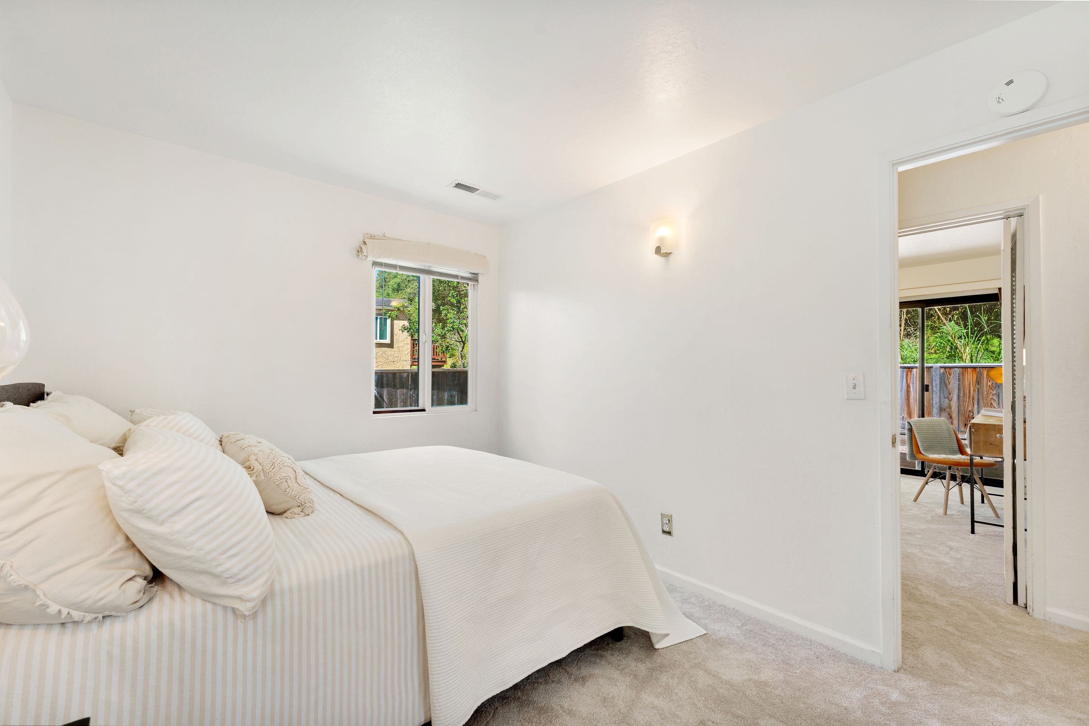  9940 Monroe Avenue - 物件實景