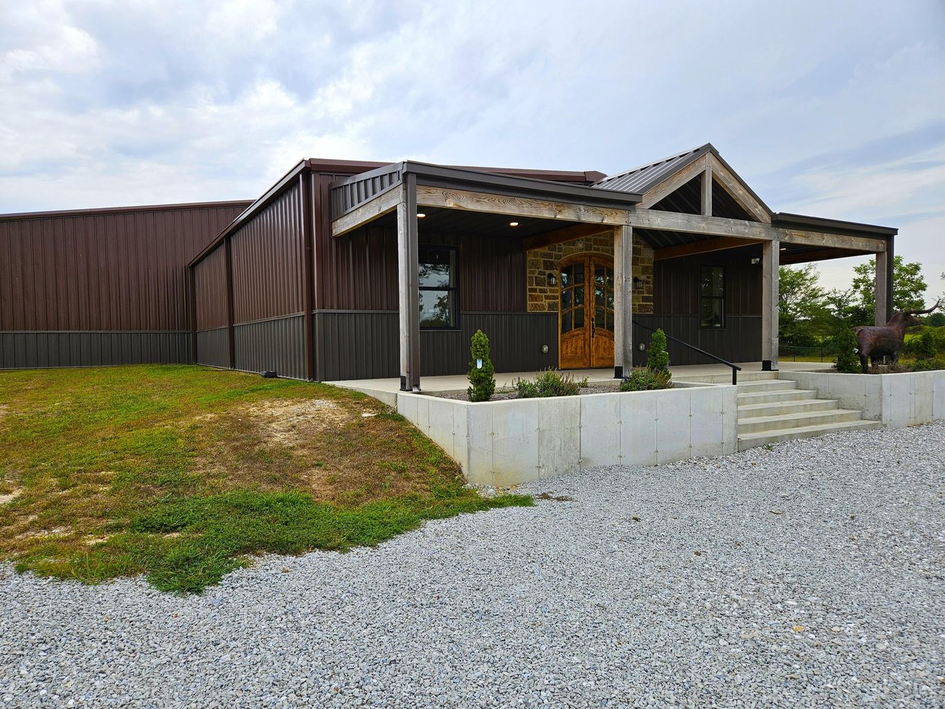 Marionville, Missouri, 65705, United States, 2 Bedrooms Bedrooms, ,2 BathroomsBathrooms,Residential,For Sale,1976770