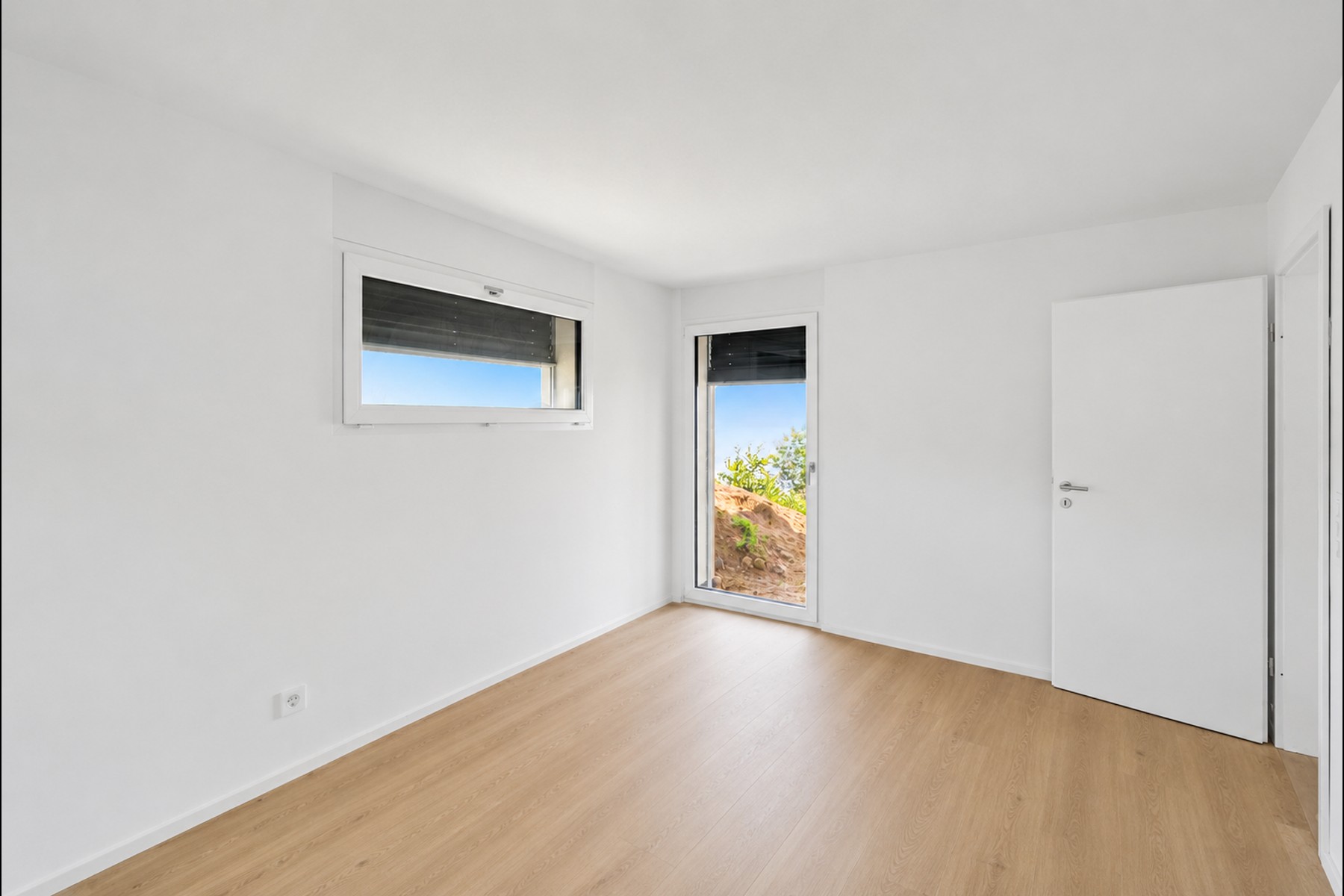  Last villa available – Exceptional new villa with panoramic views of Lake Murten - 物件實景