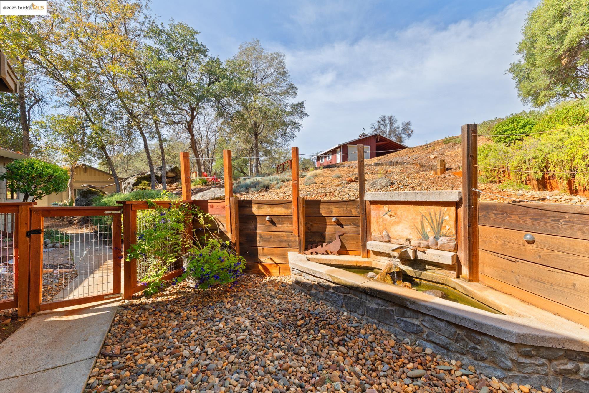 Sonora, California, 95370, United States, 4 Bedrooms Bedrooms, ,4 BathroomsBathrooms,Residential,For Sale,1987424