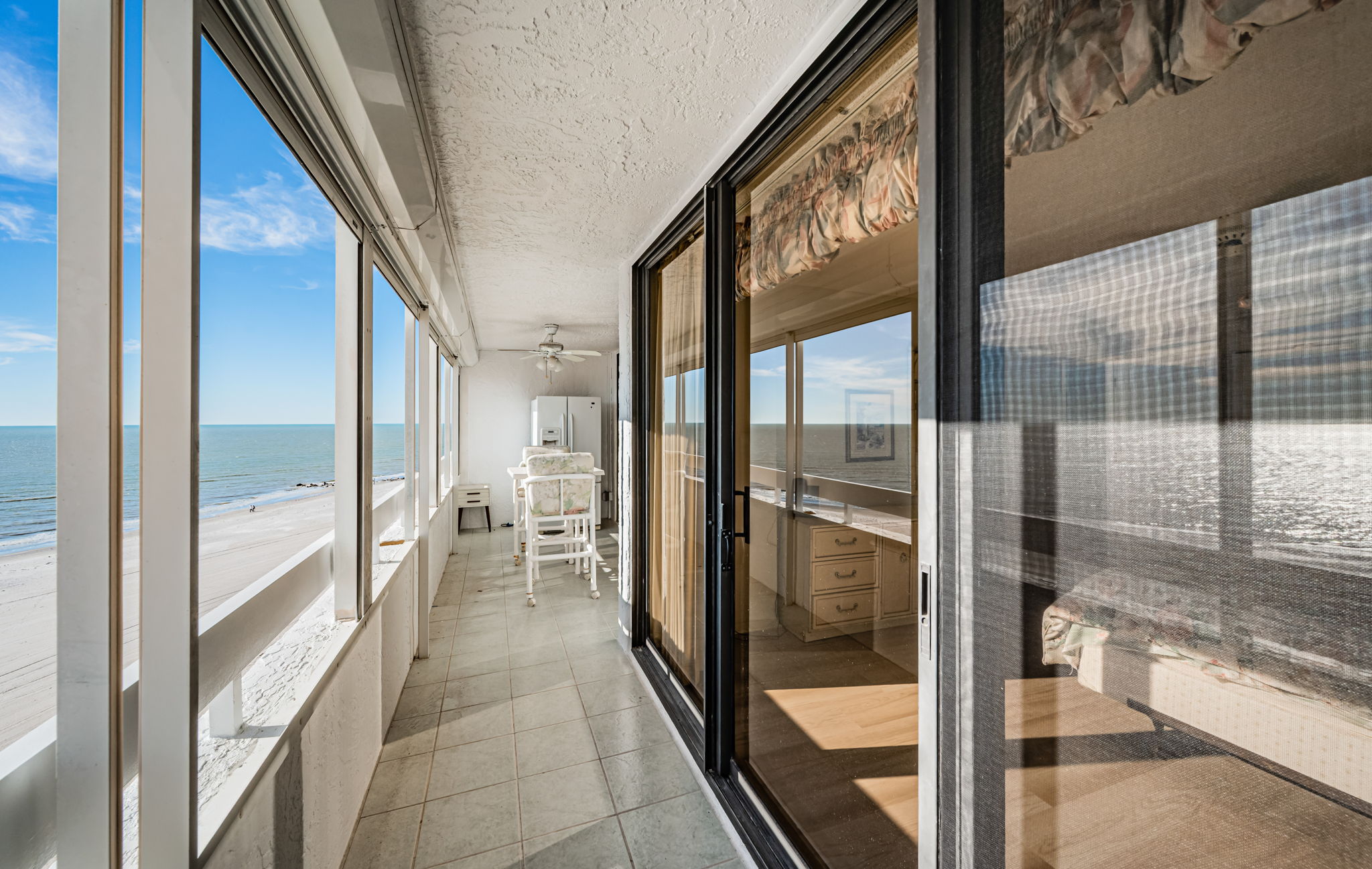 Redington Shores, Florida, 33708, United States, 2 Bedrooms Bedrooms, ,2 BathroomsBathrooms,Residential,For Sale,2013102