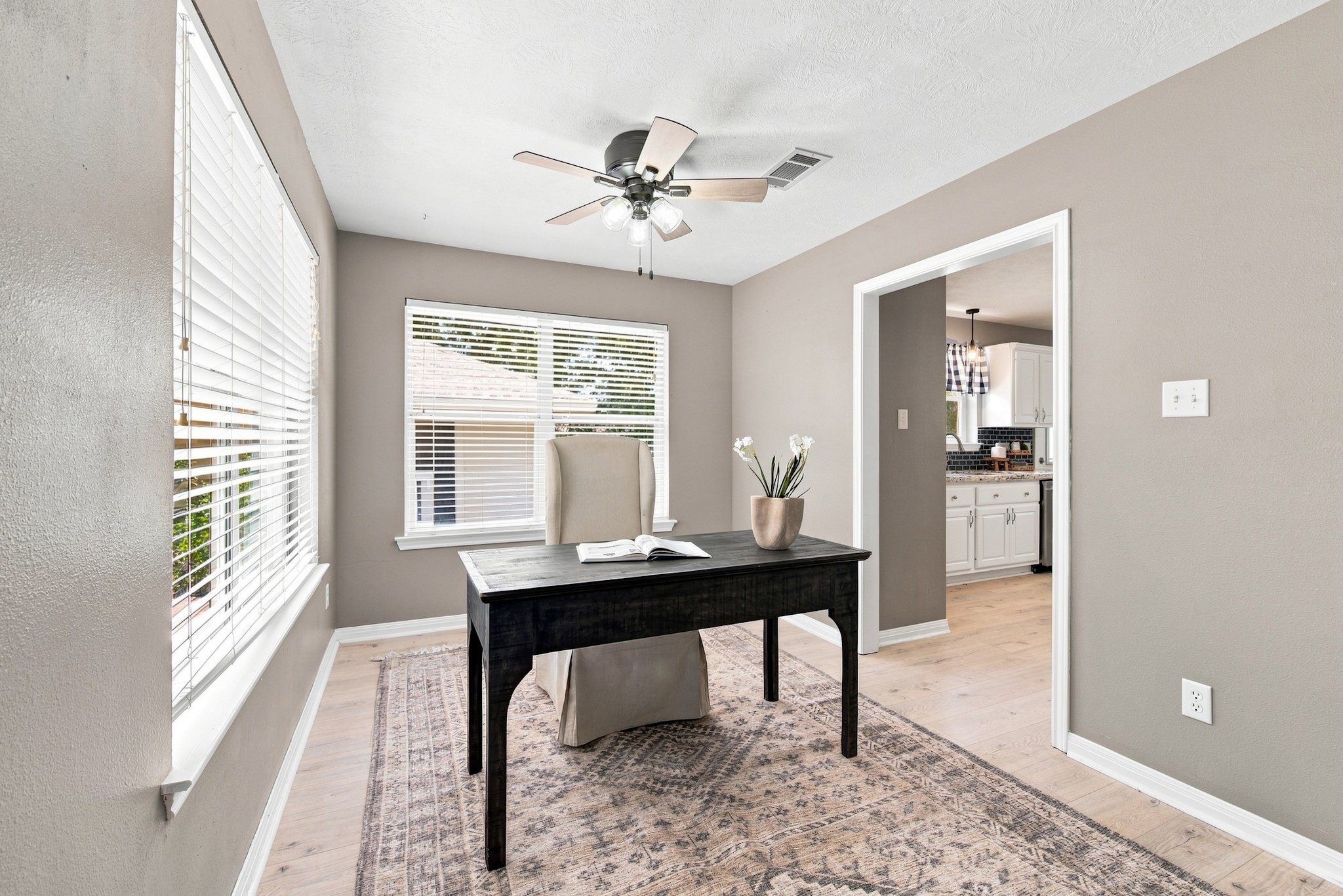  6826 Bendwood, College Station, TX 77845 - 物件實景