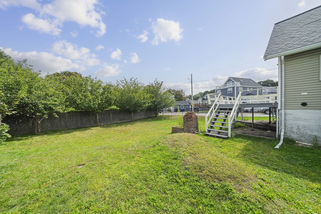 Quincy, Massachusetts, 02169, United States, 3 Bedrooms Bedrooms, ,2 BathroomsBathrooms,Residential,For Sale,1951174