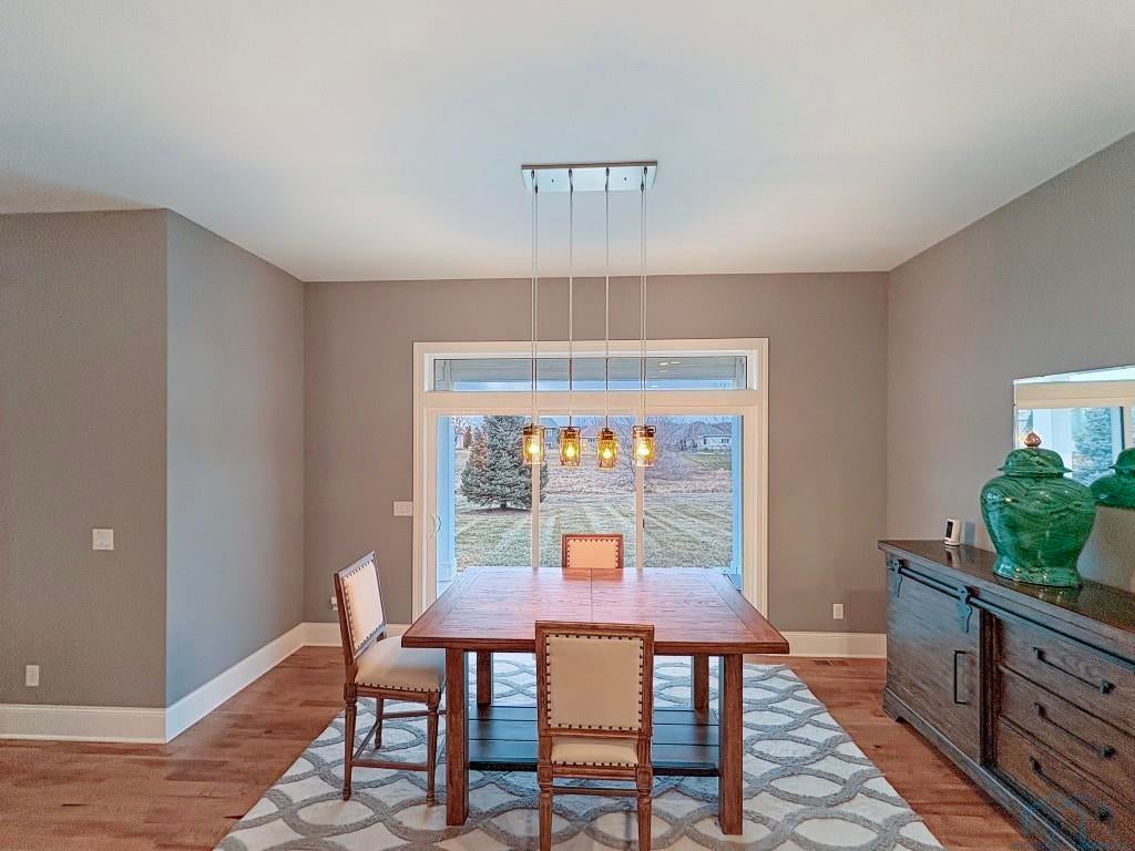 Dakota Dunes, South Dakota, 57049, United States, 5 Bedrooms Bedrooms, ,3 BathroomsBathrooms,Residential,For Sale,2012063