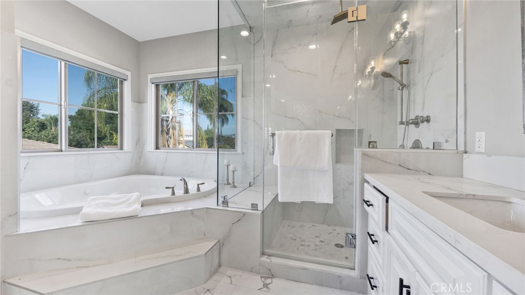 Temple City, California, 91780, United States, 5 Bedrooms Bedrooms, ,6 BathroomsBathrooms,Residential,For Sale,1989689