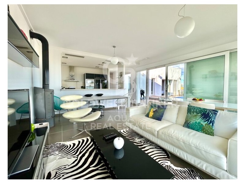 Alicante, D?nia, El Montg? Alicante, D?nia, El Mon, Dénia, Comunidad Valenciana, 03700, ES, 3 Bedrooms Bedrooms, ,2 BathroomsBathrooms,Residential,For Sale,Alicante, D?nia, El Montg? Alicante, D?nia, El Mon,1619827