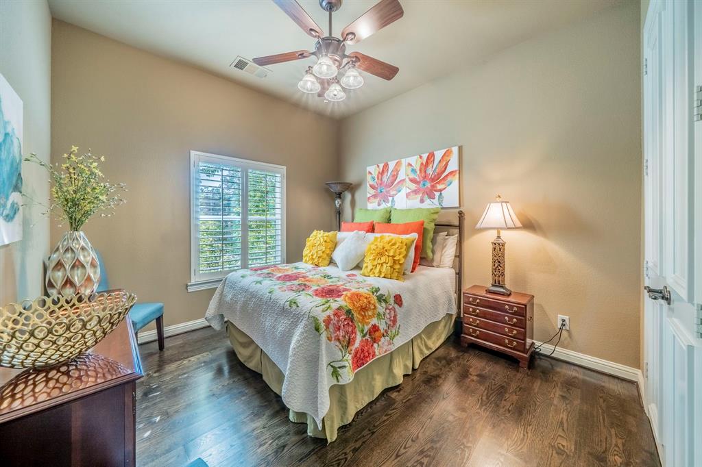 Bedford, Texas, 76021, United States, 3 Bedrooms Bedrooms, ,3 BathroomsBathrooms,Residential,For Sale,1983918