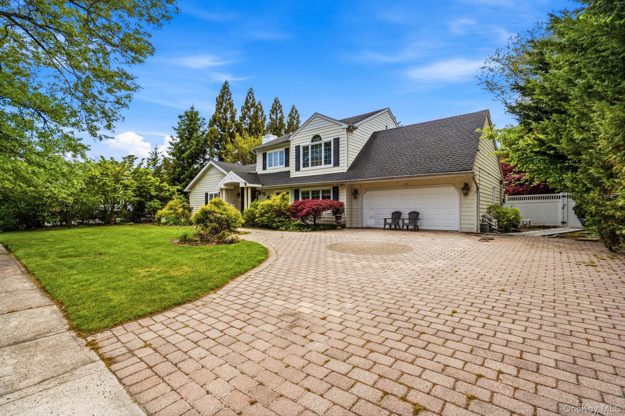  18 Sherwood Lane, Roslyn Heights, NY, 11577 - 物件實景