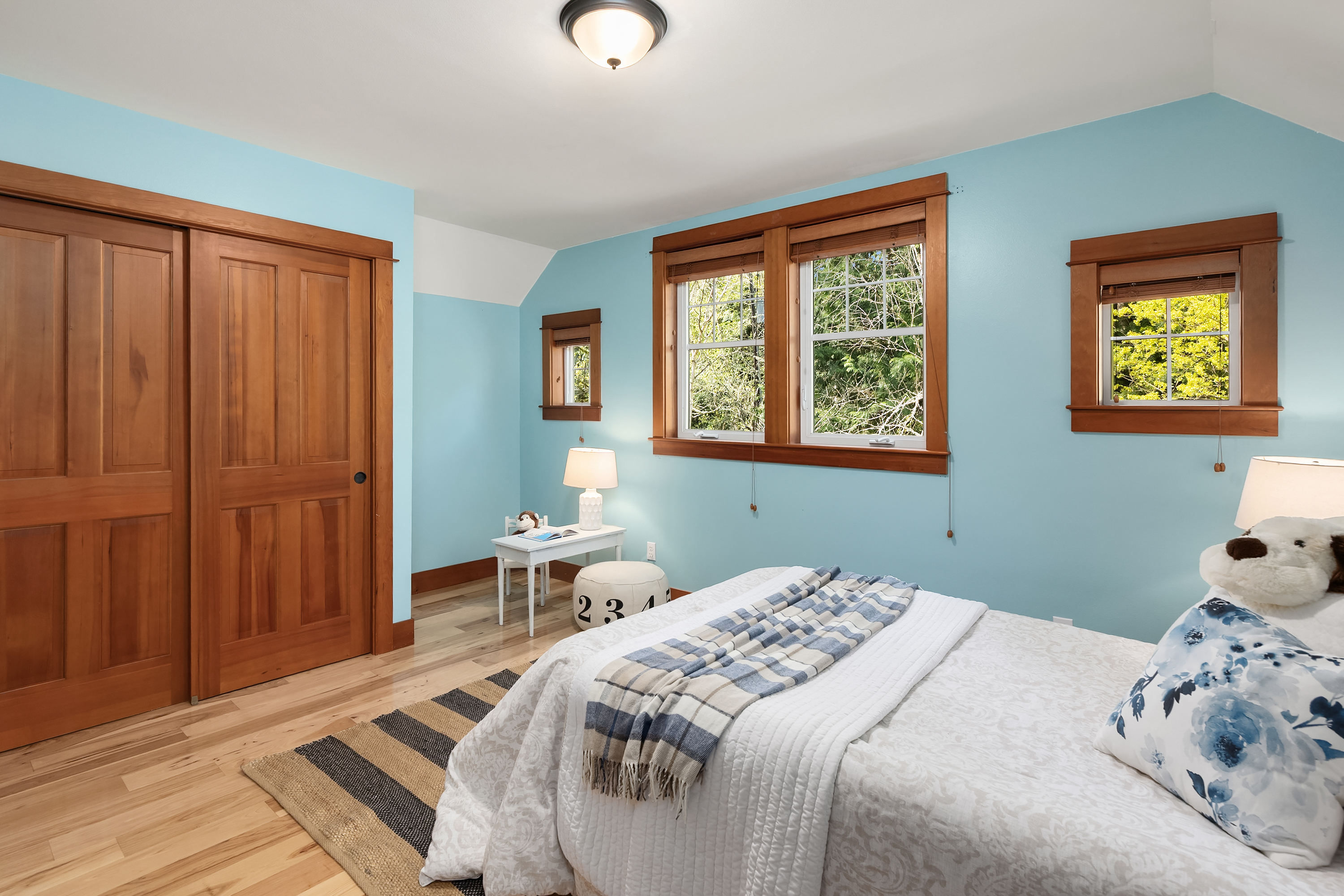  14340 Shasta Lane NE, Bainbridge Island, WA, 98110 - 物件實景