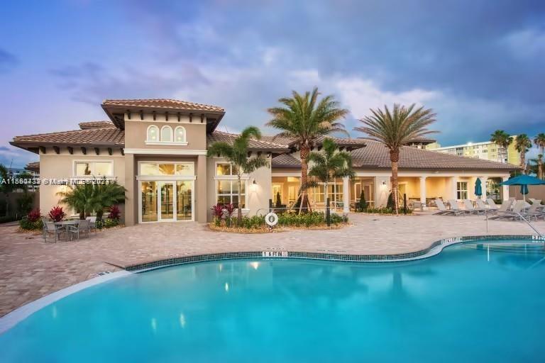 4334 Large Leaf Ln, Hollywood, Florida, 33021, United States, 6 Bedrooms Bedrooms, ,4 BathroomsBathrooms,Residential,For Sale,4334 Large Leaf Ln,1500872