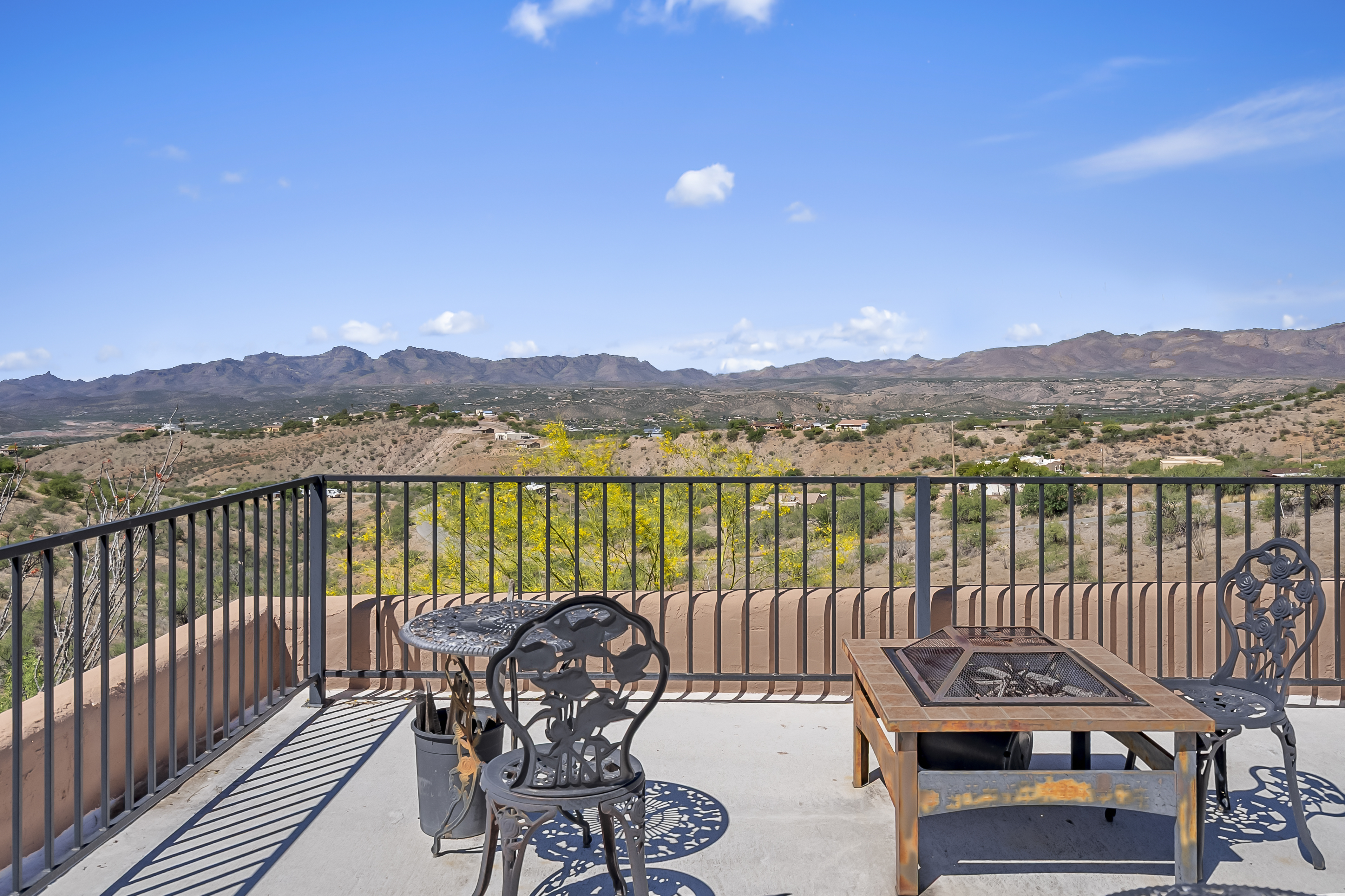  448 Rio Rico Drive  Rio Rico, AZ - 物件實景
