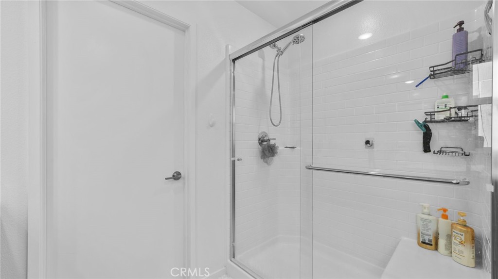 Fallbrook, California, 92028, United States, 3 Bedrooms Bedrooms, ,3 BathroomsBathrooms,Residential,For Sale,1987532