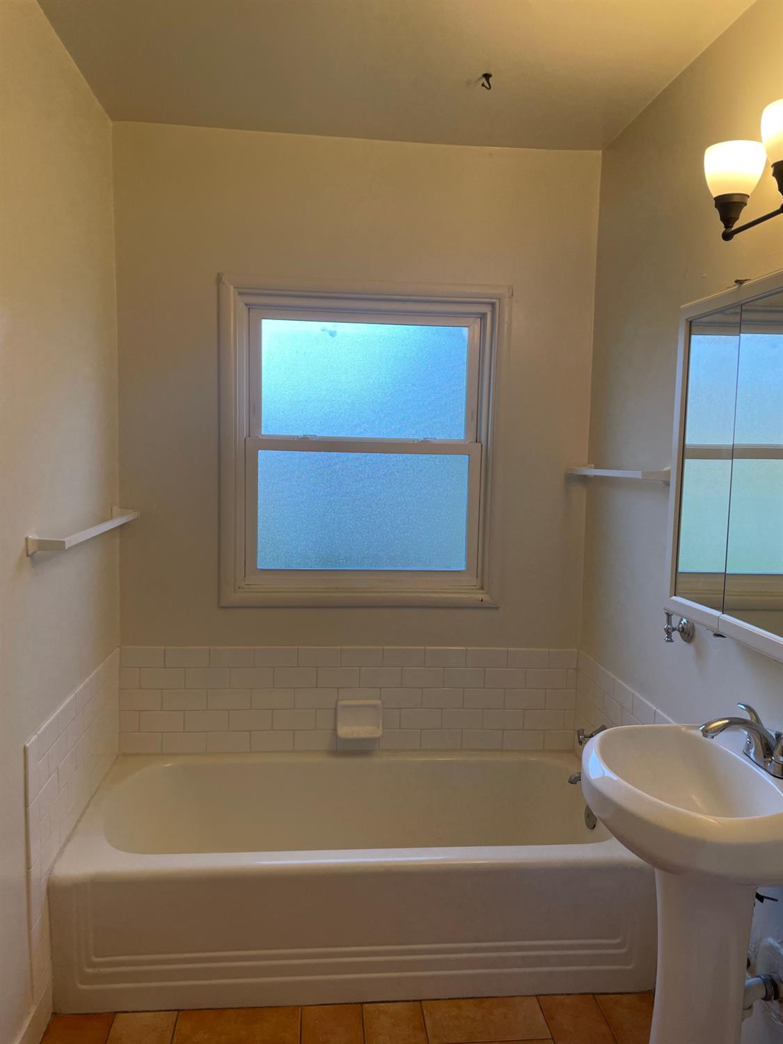 Sacramento, California, 95822, United States, 3 Bedrooms Bedrooms, ,2 BathroomsBathrooms,Residential,For Sale,1912719