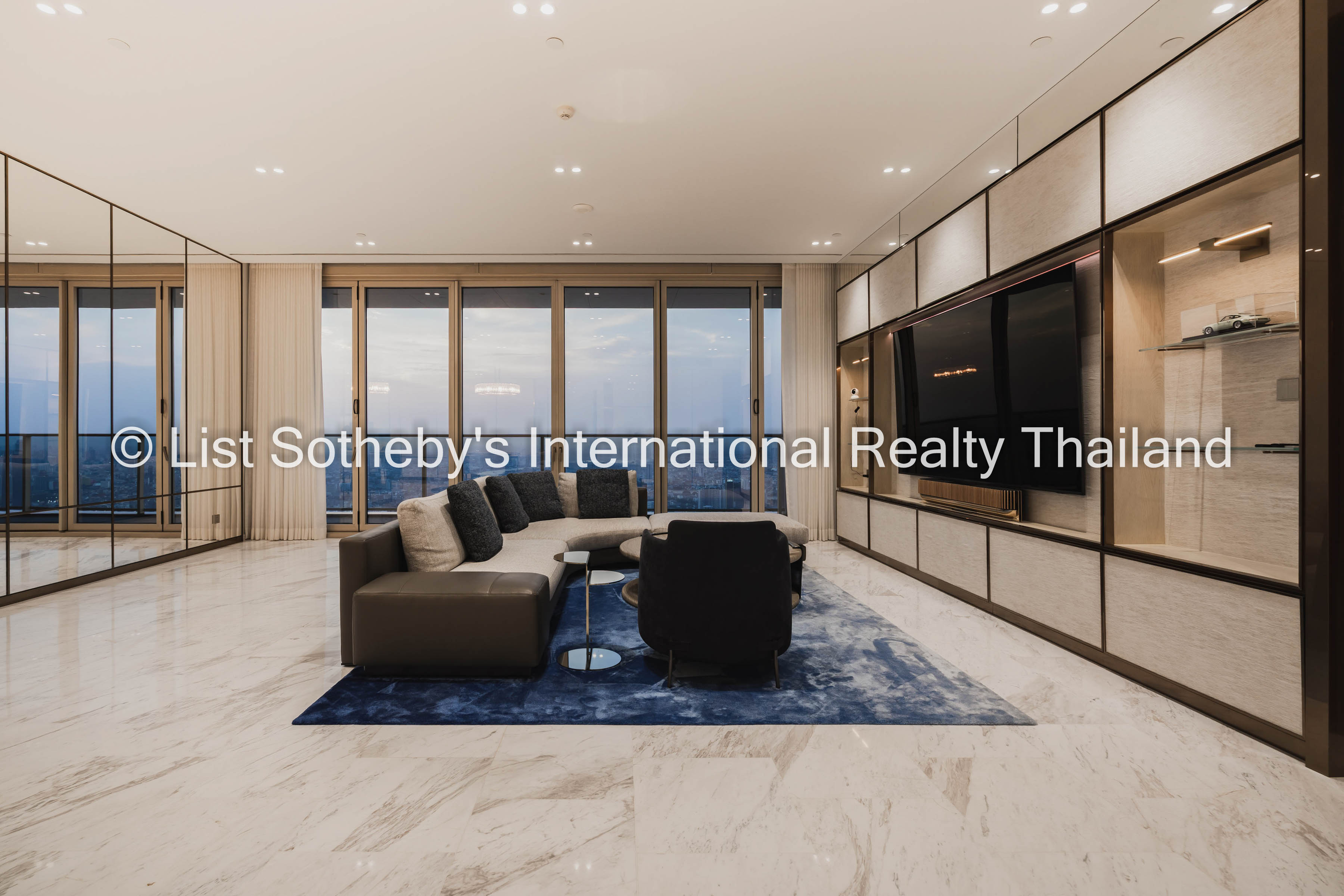  Four Seasons Private Residences - 物件實景