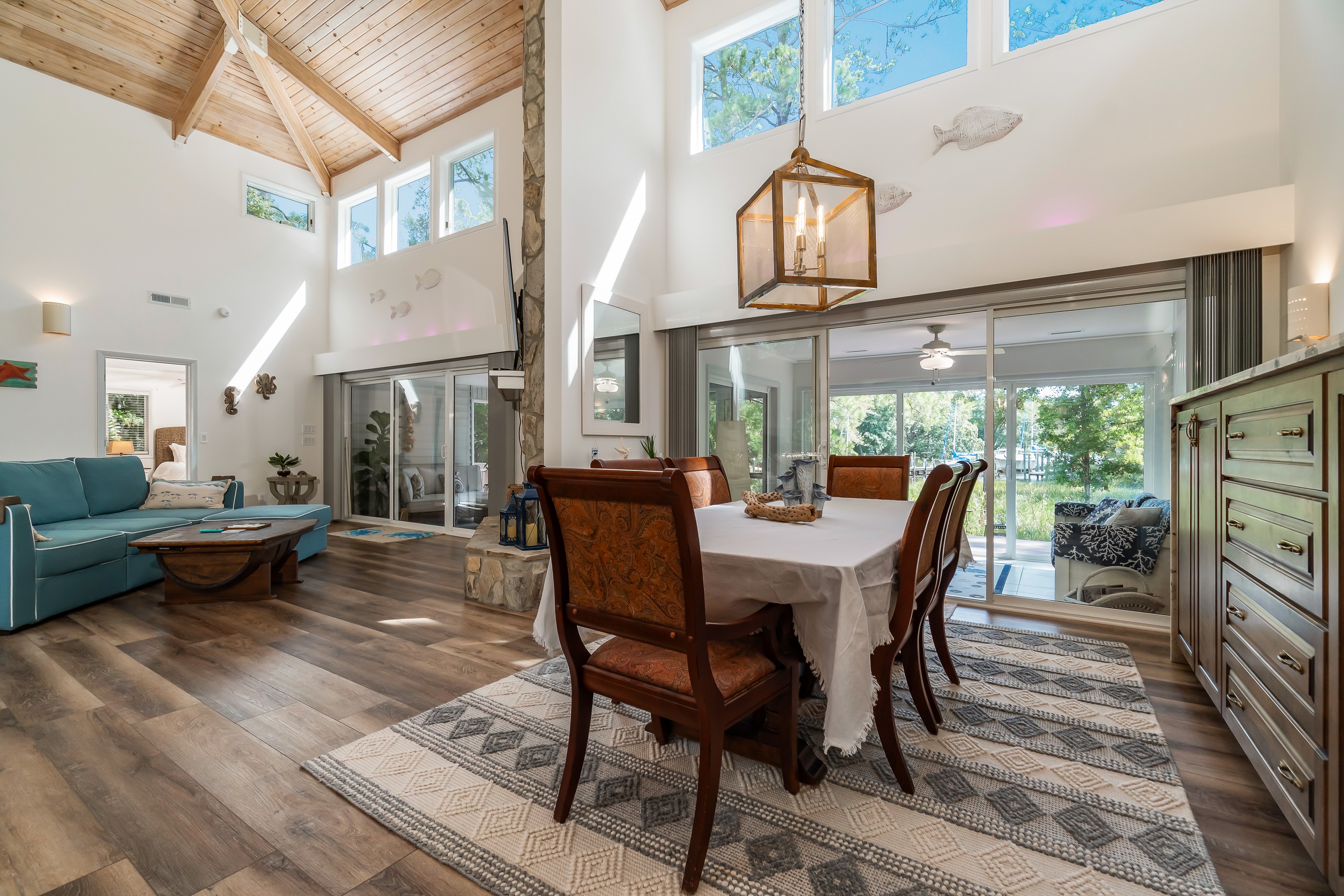 Oriental, North Carolina, 28571, United States, 3 Bedrooms Bedrooms, ,3 BathroomsBathrooms,Residential,For Sale,1930624
