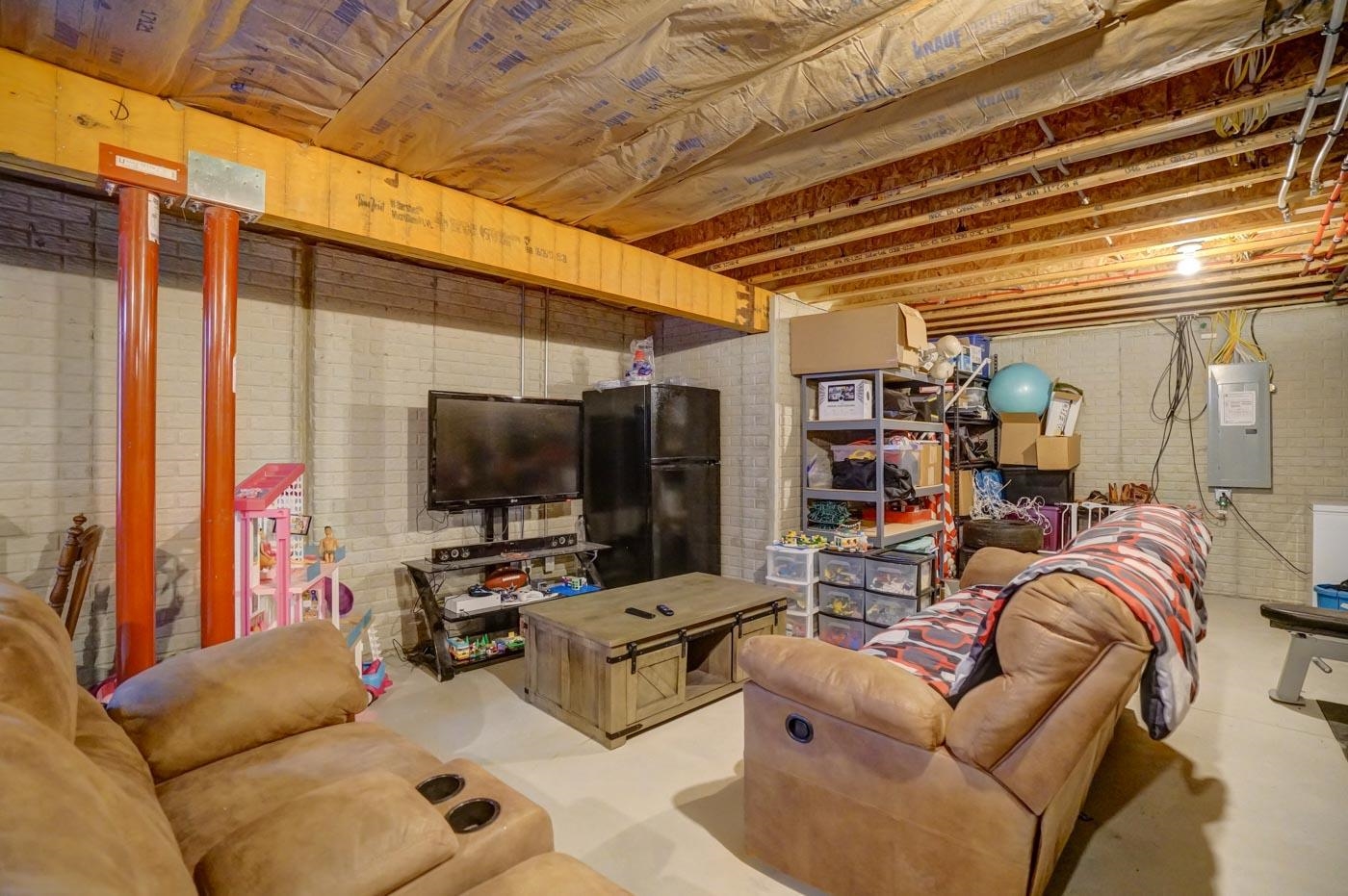 Fort Atkinson, Wisconsin, 53538, United States, 3 Bedrooms Bedrooms, ,4 BathroomsBathrooms,Residential,For Sale,1977230