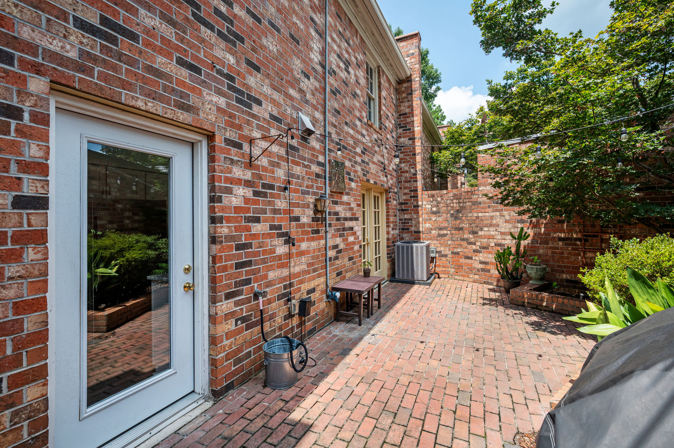  Beautifully Maintained Brick Townhome in Gated Community in Decatur - 物件實景