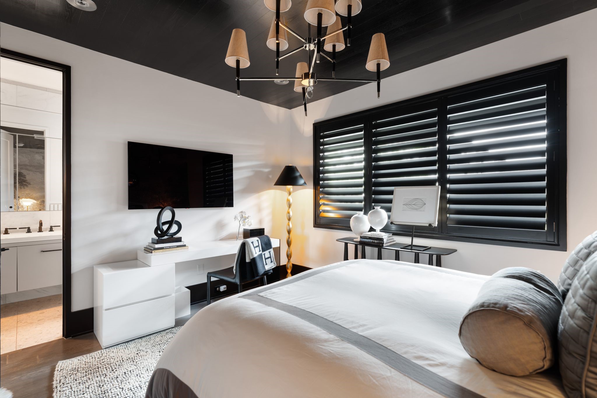  2117 Elmen Street B - 物件實景