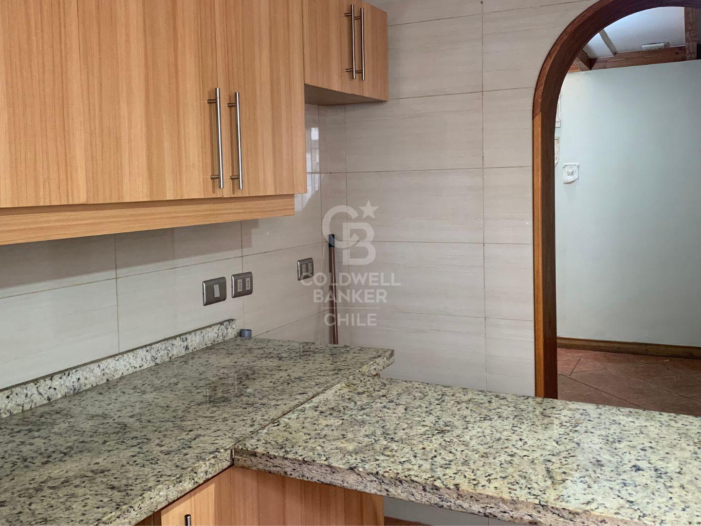 Viña Del Mar, Chile, 5 Bedrooms Bedrooms, ,3 BathroomsBathrooms,Residential,For Sale,1729843