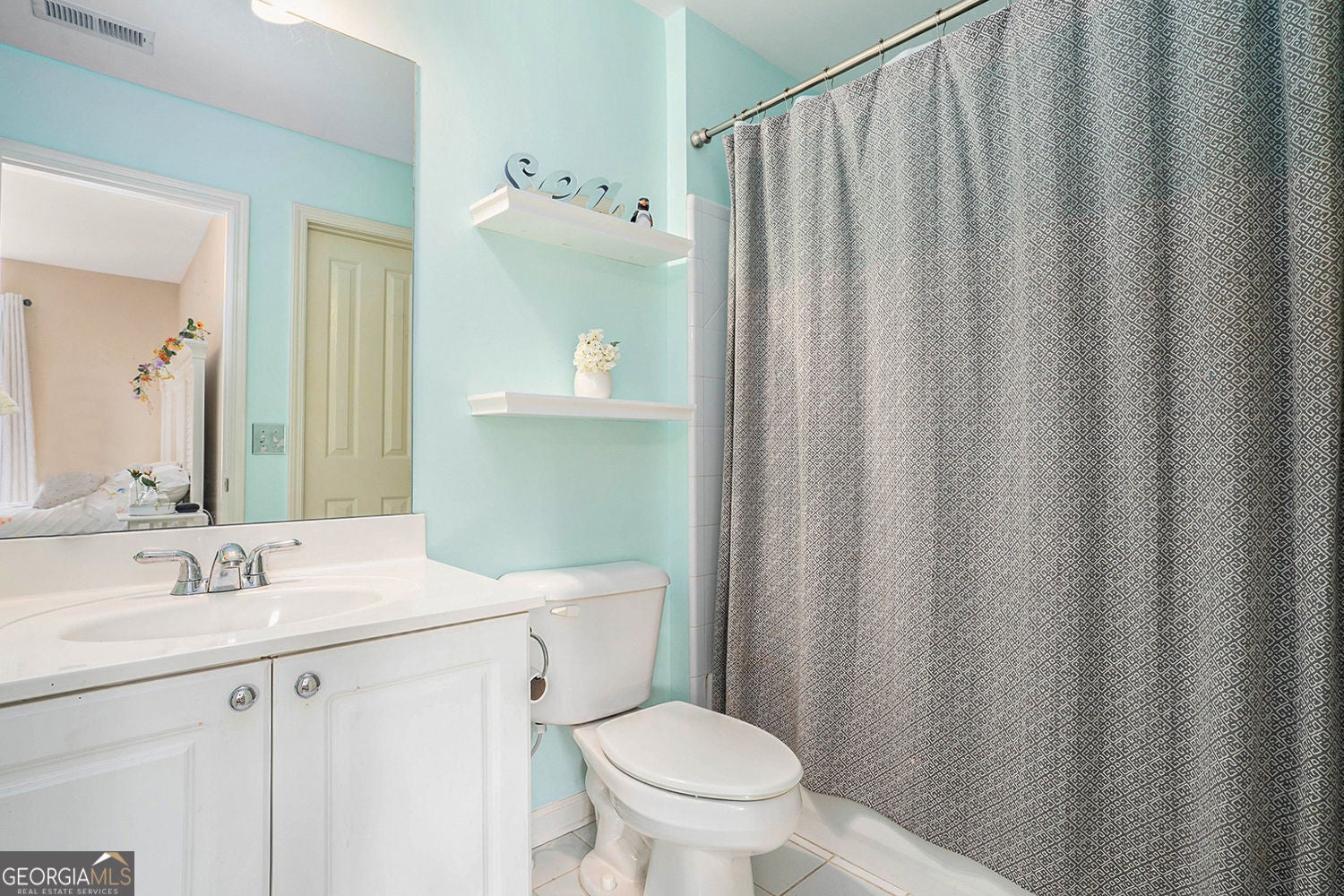 Douglasville, Georgia, 30135, United States, 5 Bedrooms Bedrooms, ,5 BathroomsBathrooms,Residential,For Sale,1913993