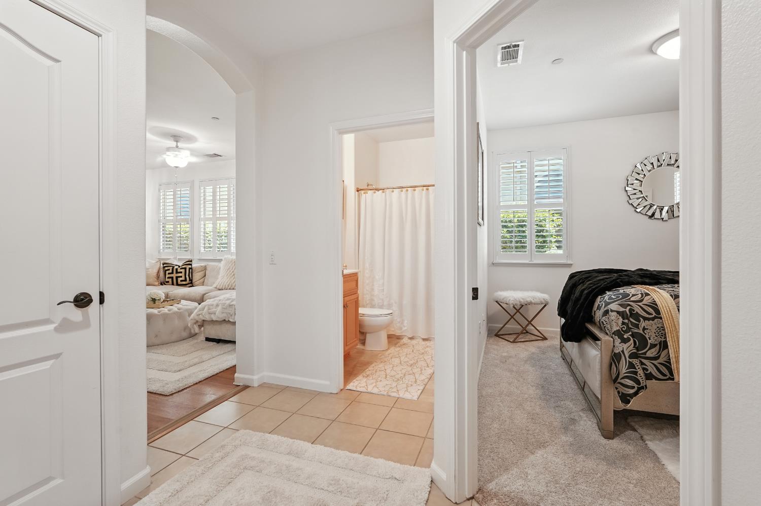 Roseville, California, 95747, United States, 2 Bedrooms Bedrooms, ,2 BathroomsBathrooms,Residential,For Sale,1918071