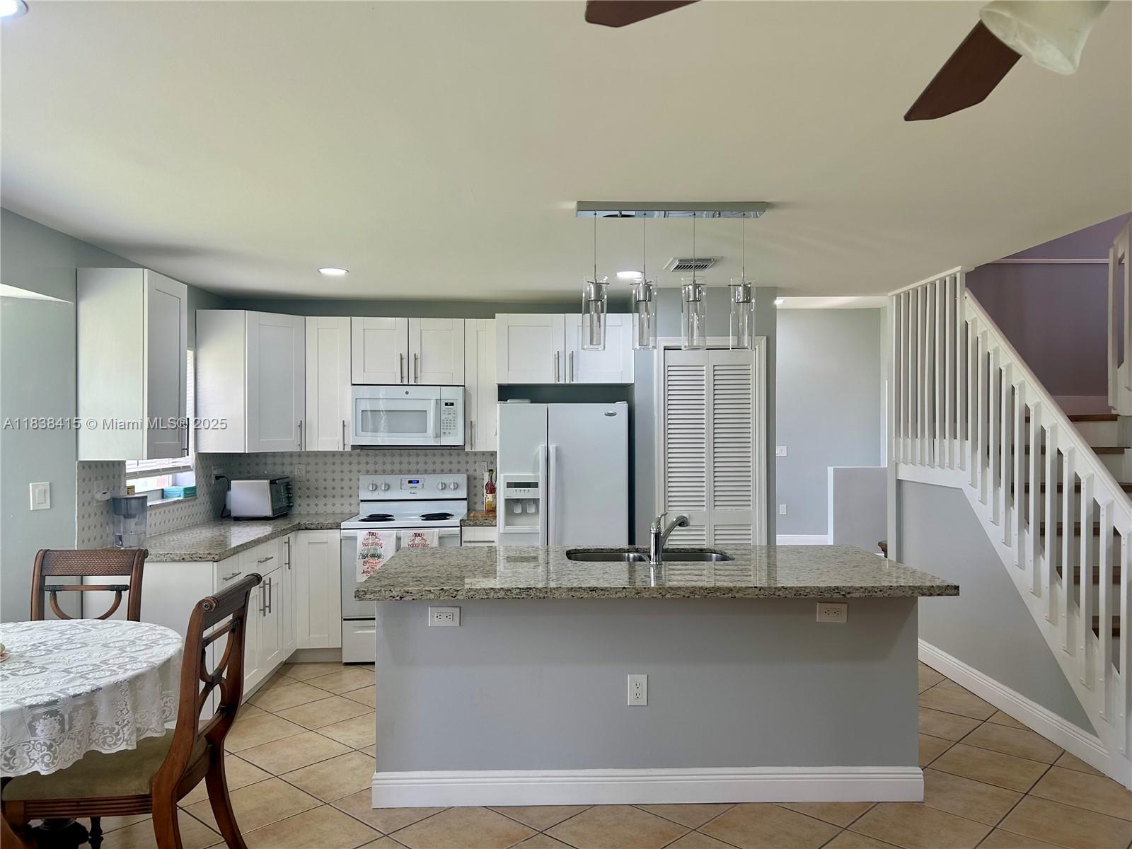 Pembroke Pines, Florida, 33029, United States, 4 Bedrooms Bedrooms, ,3 BathroomsBathrooms,Residential,For Sale,1890530