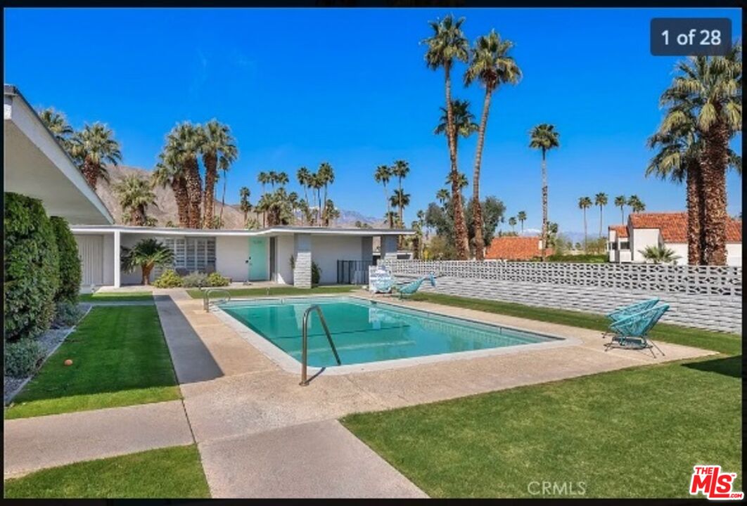 Palm Desert, California, 92260, United States, 2 Bedrooms Bedrooms, ,3 BathroomsBathrooms,Residential,For Sale,1840137