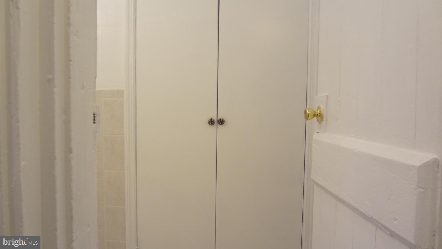 Lawrence Township, New Jersey, 08648, United States, ,Residential,For Sale,1927420