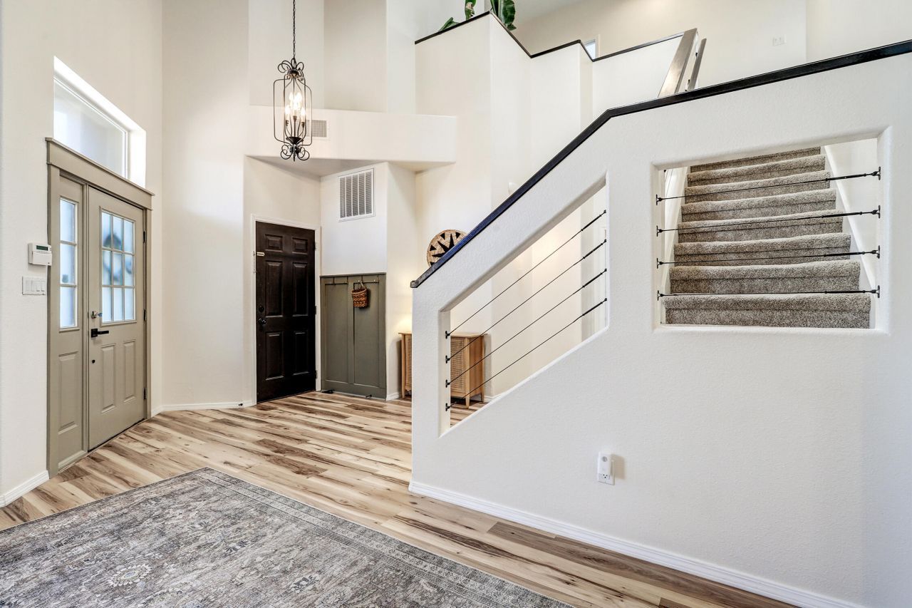 Albuquerque, New Mexico, 87114, United States, 4 Bedrooms Bedrooms, ,3 BathroomsBathrooms,Residential,For Sale,1917819