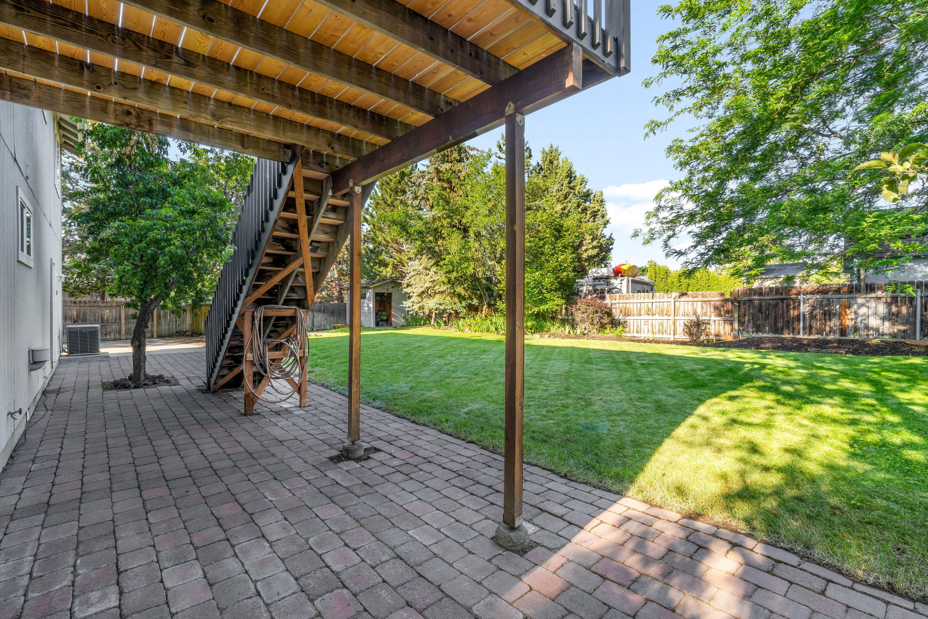 Bend, Oregon, 97701, United States, 3 Bedrooms Bedrooms, ,3 BathroomsBathrooms,Residential,For Sale,1889882