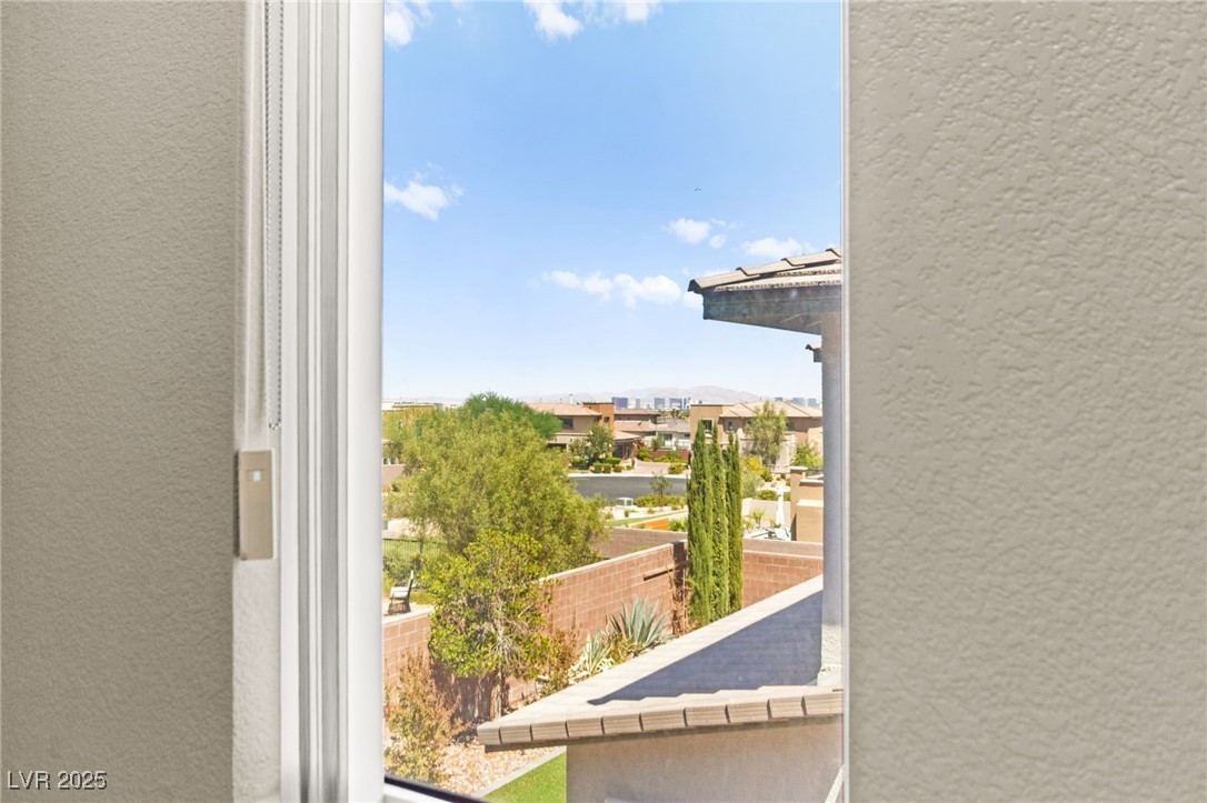 Las Vegas, Nevada, 89135, United States, 4 Bedrooms Bedrooms, ,4 BathroomsBathrooms,Residential,For Sale,1926199