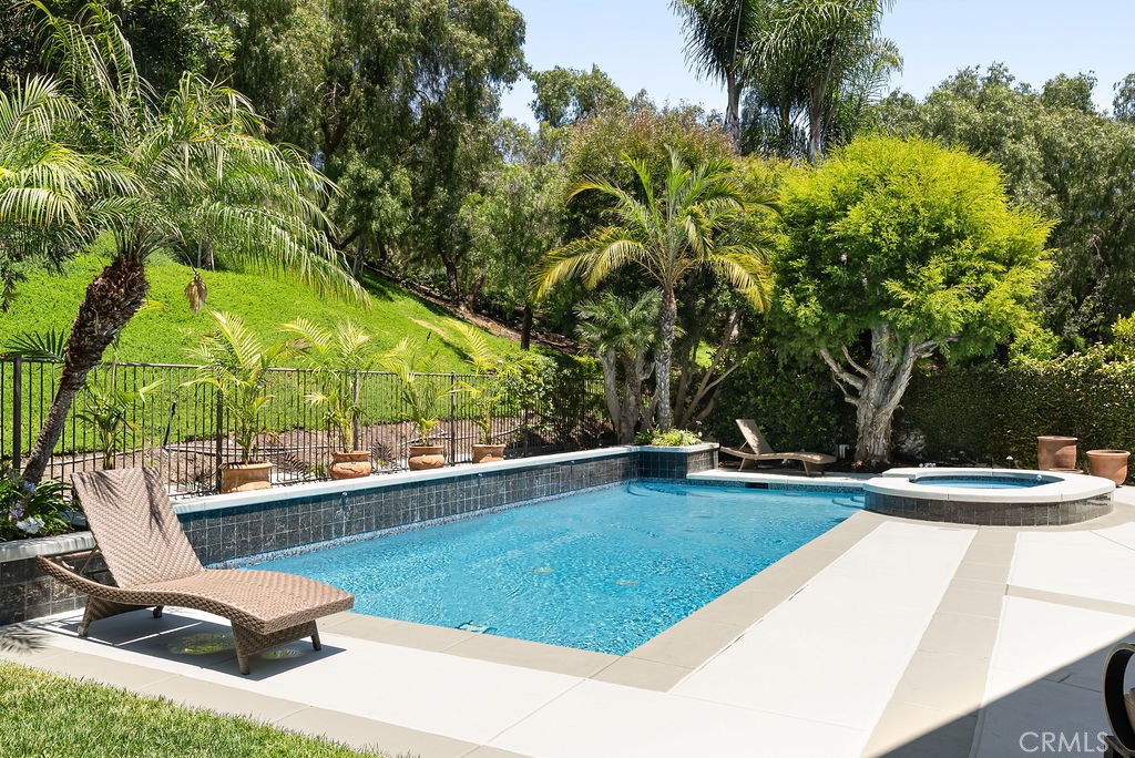 San Clemente, California, 92673, United States, 4 Bedrooms Bedrooms, ,3 BathroomsBathrooms,Residential,For Sale,1906996
