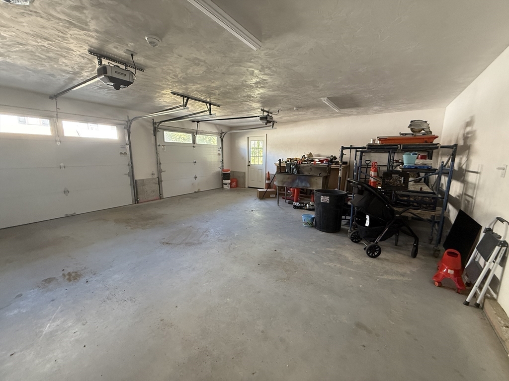 Norwood, Massachusetts, 02062, United States, 4 Bedrooms Bedrooms, ,3 BathroomsBathrooms,Residential,For Sale,1941019