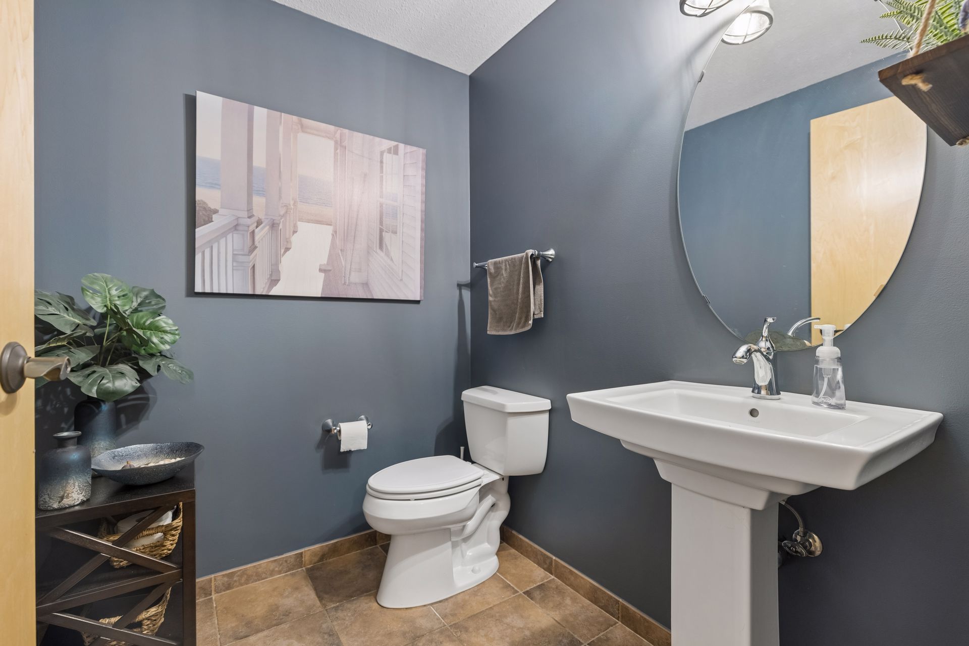  Timeless Brownstone Living in the Heart of Stillwater - 物件實景
