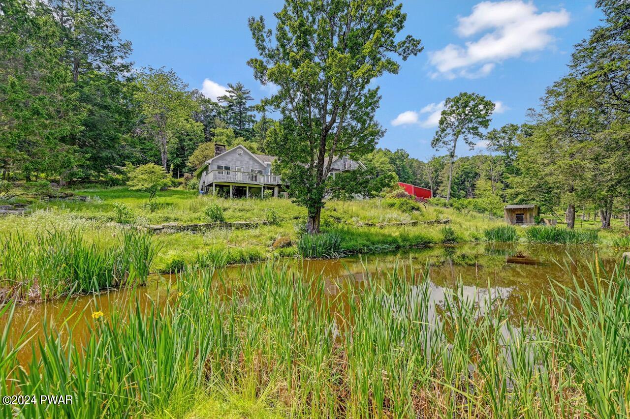 Hawley, Pennsylvania, 18428, United States, 5 Bedrooms Bedrooms, ,4 BathroomsBathrooms,Residential,For Sale,1979290